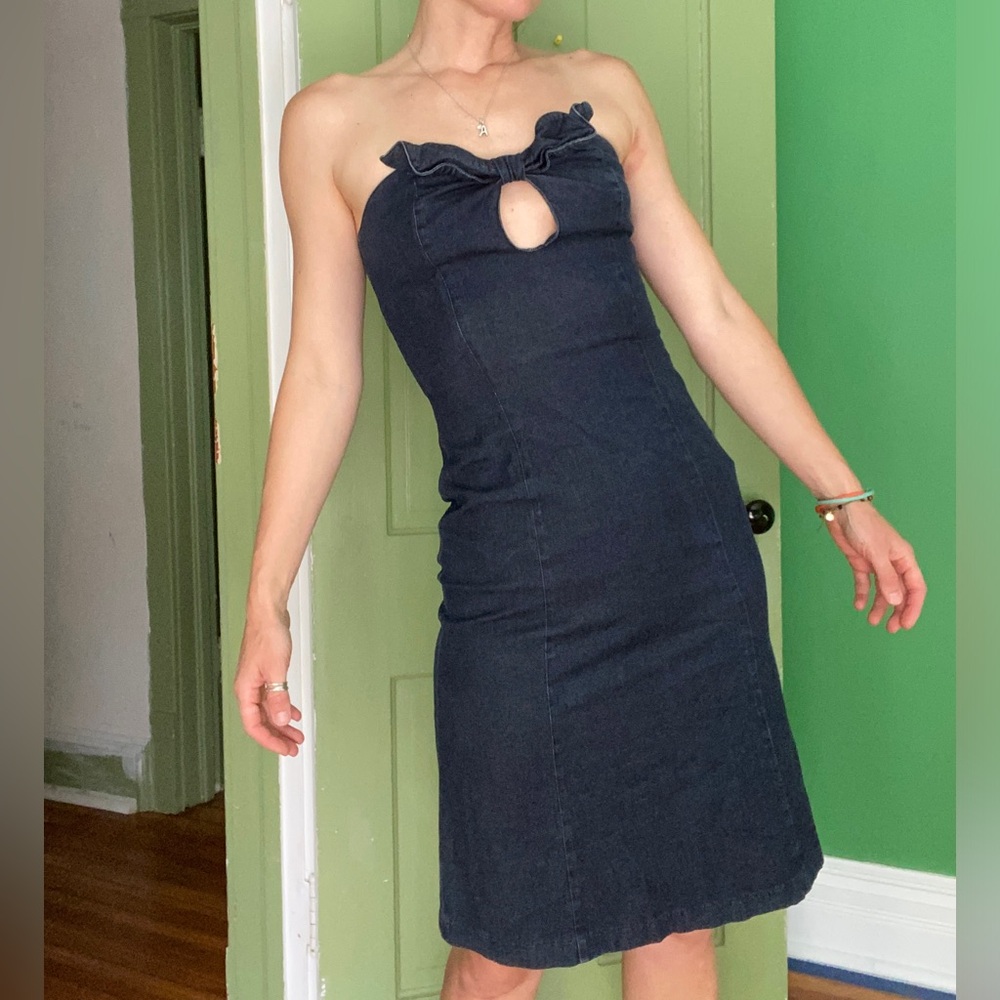 Y2k vintage Moschino Jeans Strapless Navy Denim midi Dress with Front Keyhole